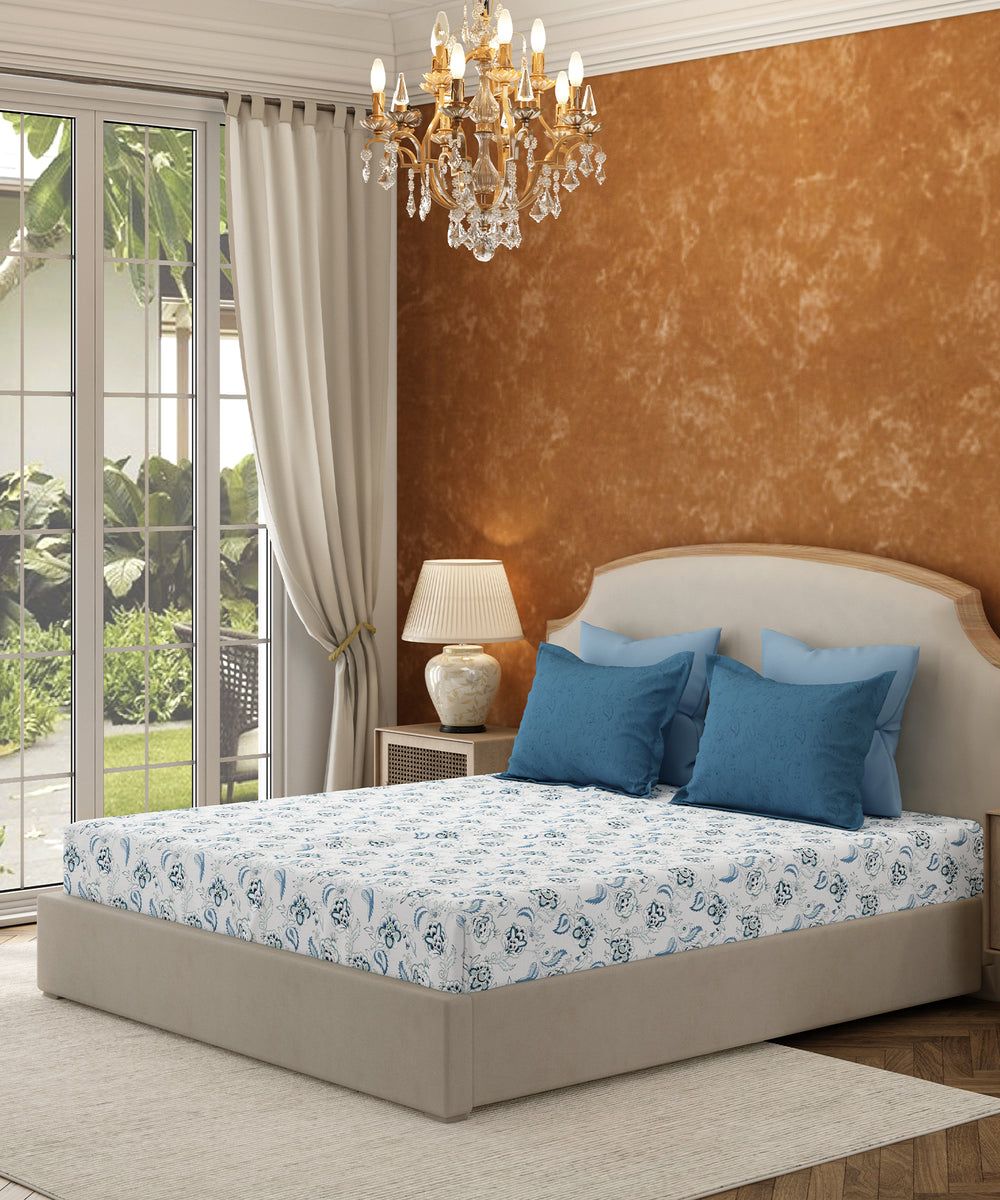 Gulnaaz Floral Bedsheet Set, image 3 of 5