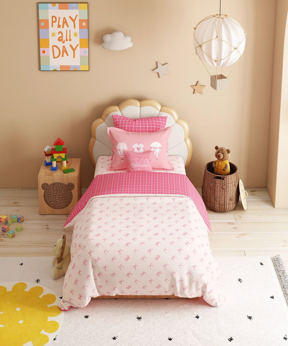 Cue Coquette Bedsheet Set, image 2 of 4