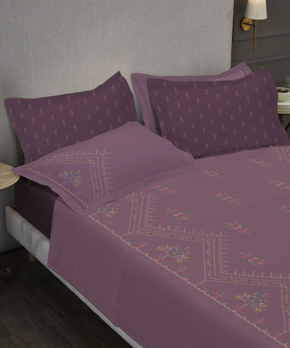 Rose Dust Bedsheet Set, image 3 of 4